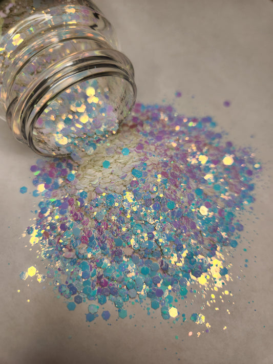 Winterfest - White Mix Color Shifting Glitter - 2oz