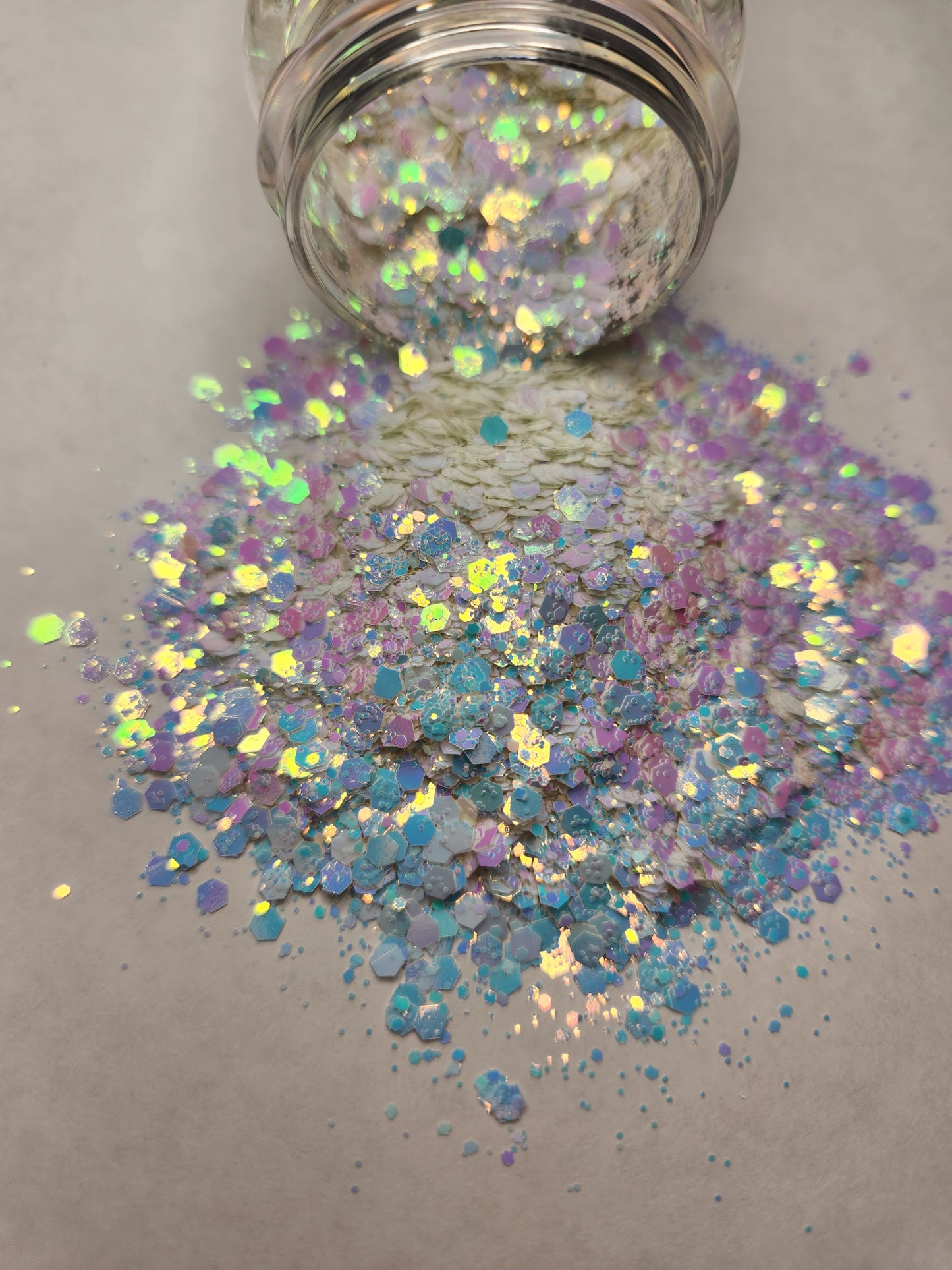 Winterfest - White Mix Color Shifting Glitter - 2oz