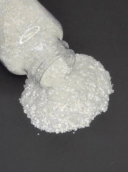 Snowy - .040" White Polyester Pure Color Glitter - 2oz