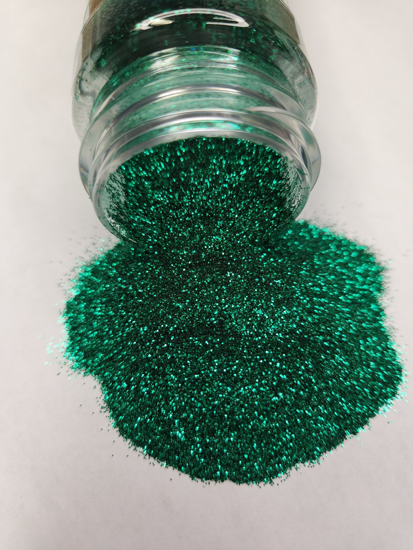 Turf - .2mm Fine Metallic Green Polyester Glitter - 2oz