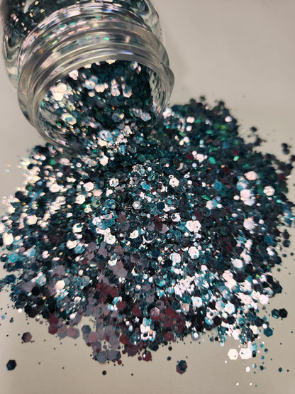 Dolphin Fin - Iridescent Glitter Mix - 2oz